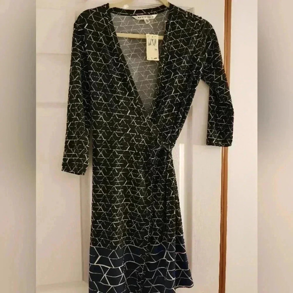 Max Studio dress - Picture 1 of 4